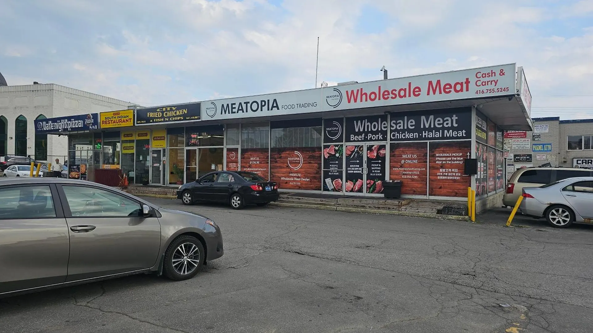 Casa de hóspedes Spruce Private Suite With Attached Full Bathroom In Toronto, Canada