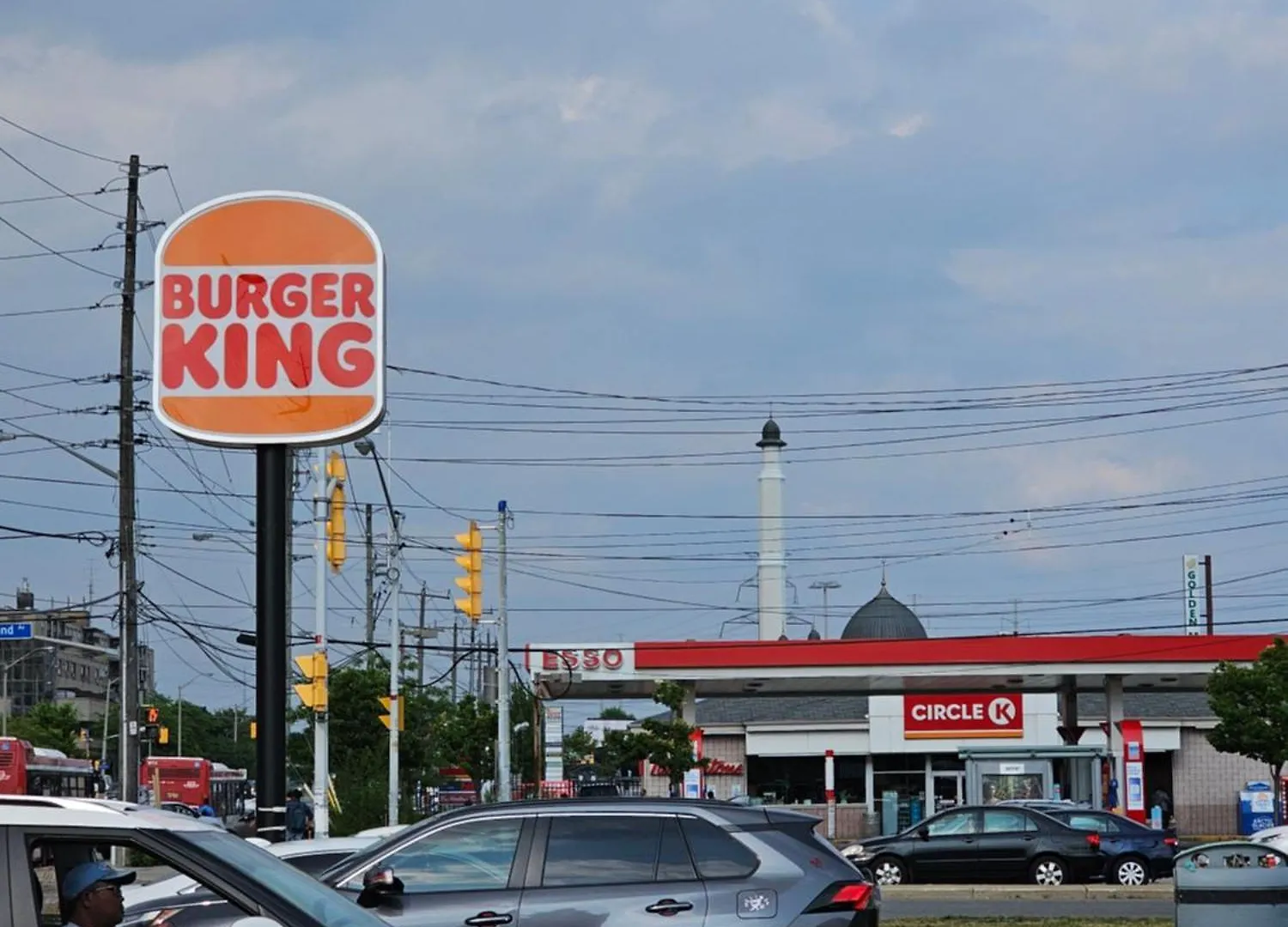 Casa de hóspedes Spruce Private Suite With Attached Full Bathroom In Toronto, Canada